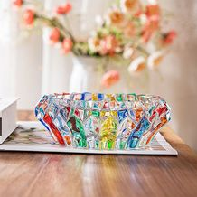 Produk kaca yang dilukis dengan tangan